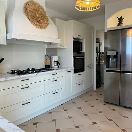 Porquerolles Au Lavandou * Le Lavandou